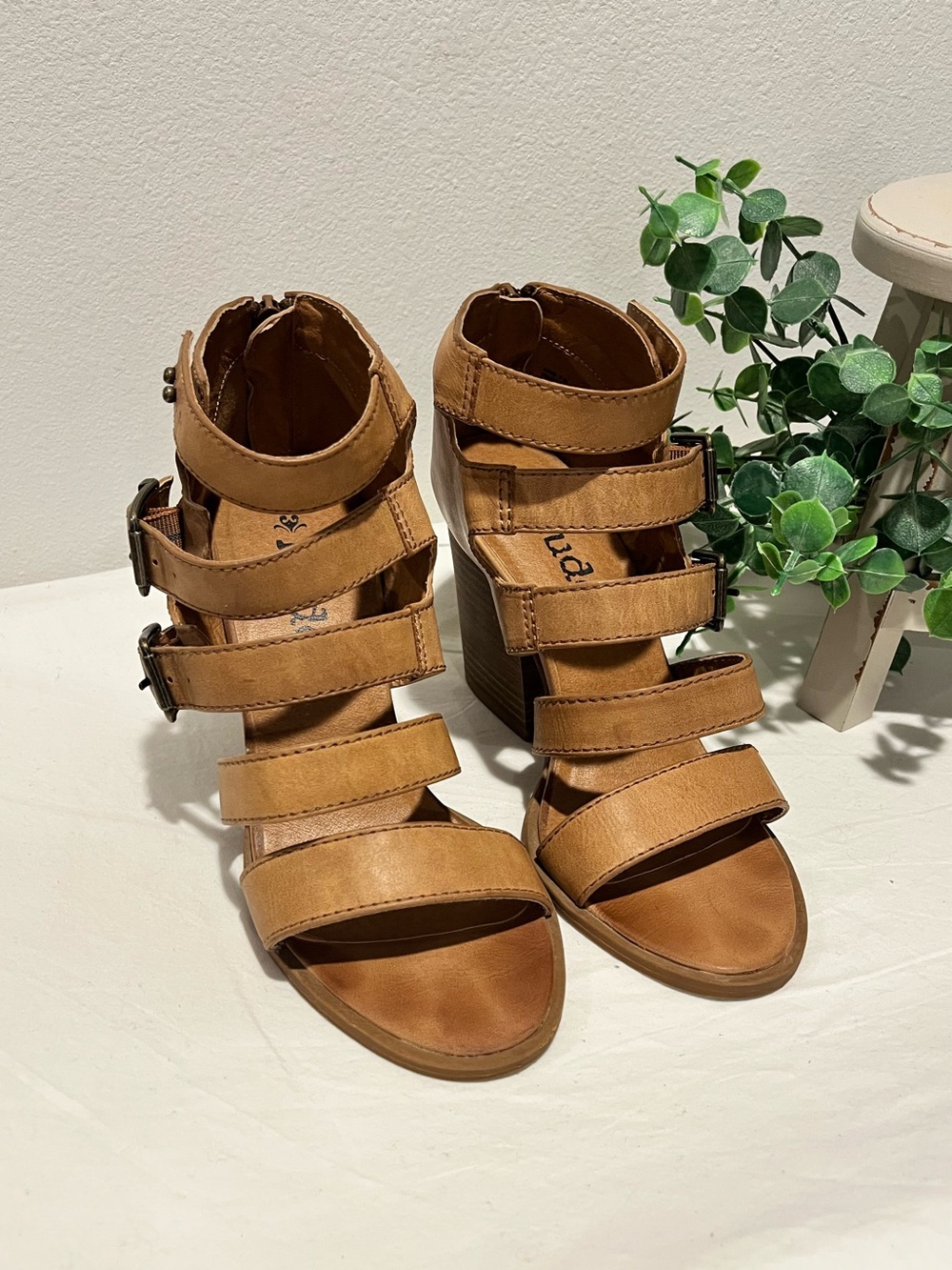Mudd Tan Multi Strap Heeled Sandals